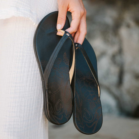 Honu - Black